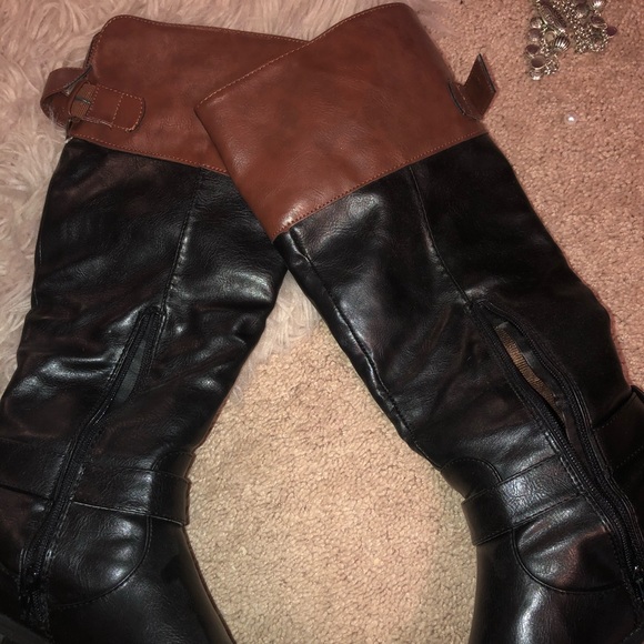 Colorblock boots - Picture 2 of 3